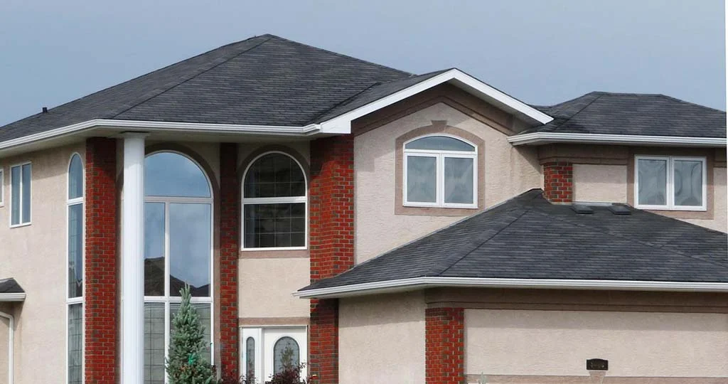 Hurricane-Resistant Roofs in Miami FL